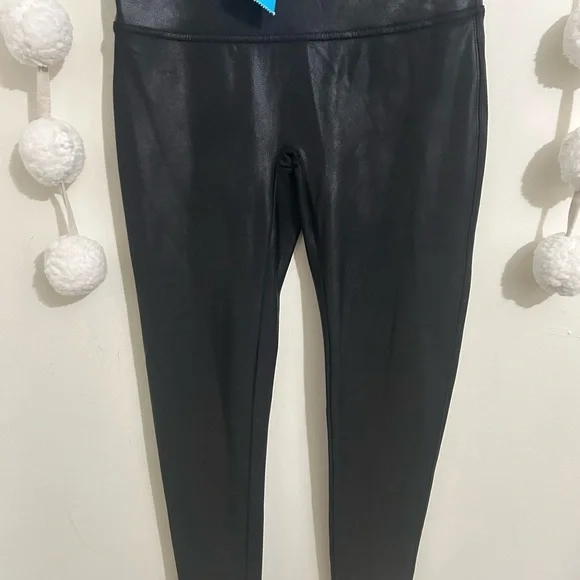 Lot Loft Modern striped Blazer AND Emory Pants - Picture 2 of 16